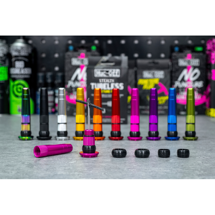 Stealth Tubeless Puncture Plugs matte black