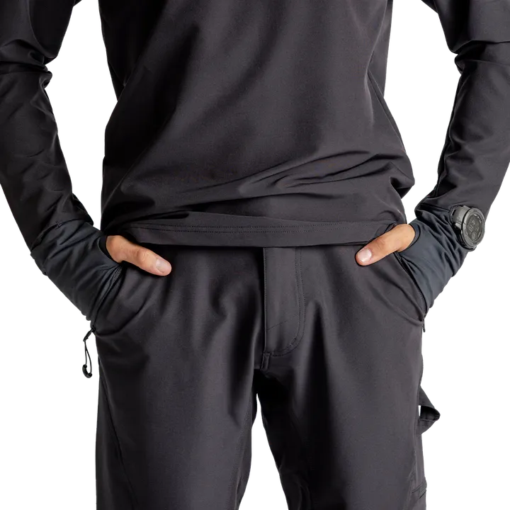 Carve Digger Shorts