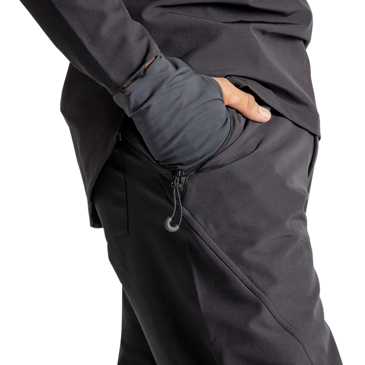 Carve Digger Shorts