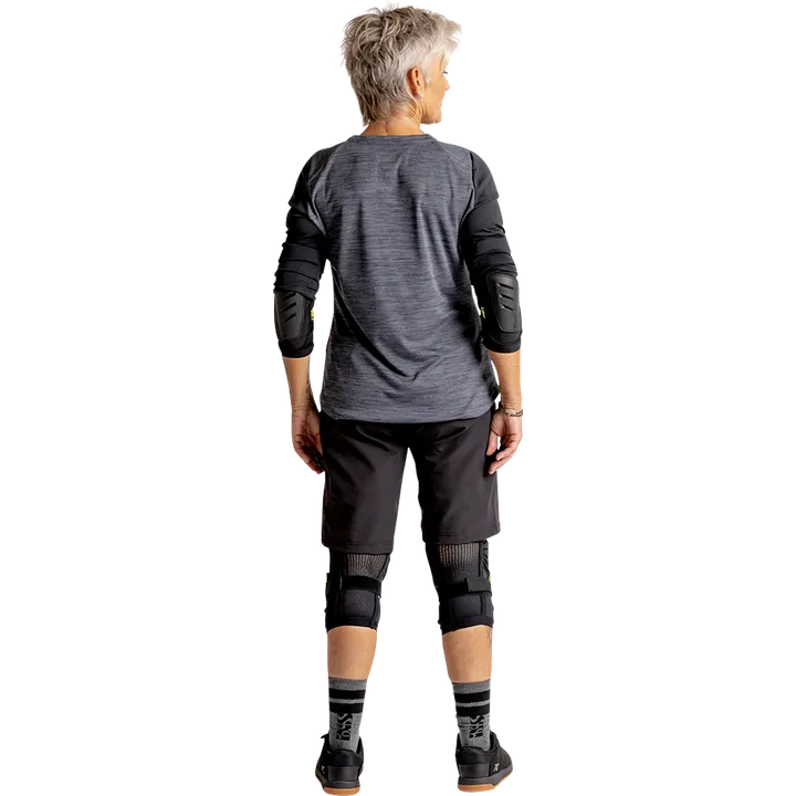 Women's Carve Hip-Hugger Shorts