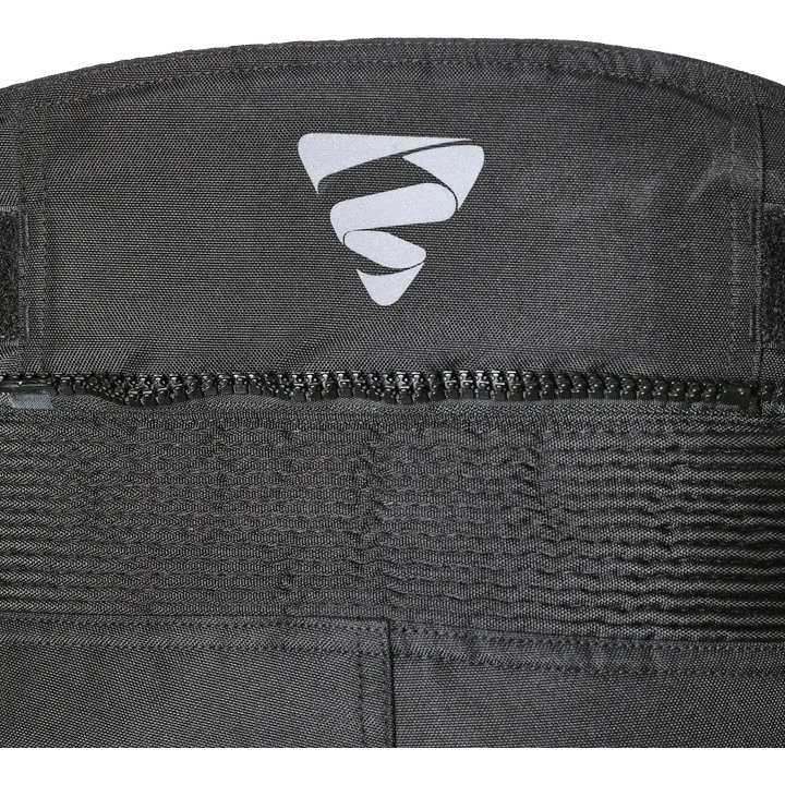 Hose fiftysix.7 schwarz
