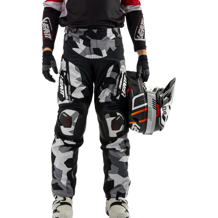 Pant Moto 5.5 Enduro Forge schwarz-camo
