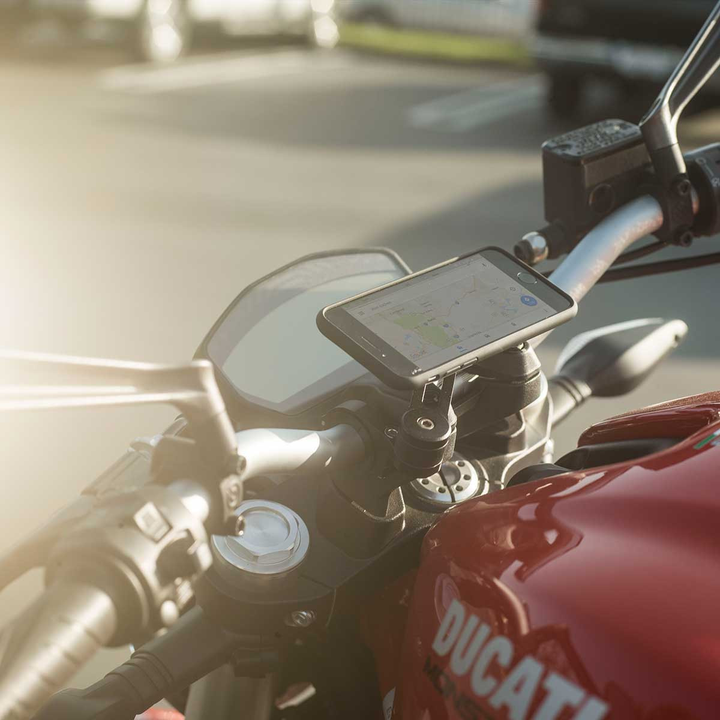 Kit moto iPhone 7+/6s+/6+ avec SPC+ head