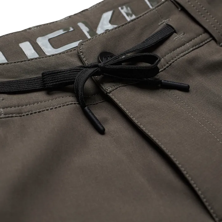 Ruckus Long Travel Pant - Mono olive