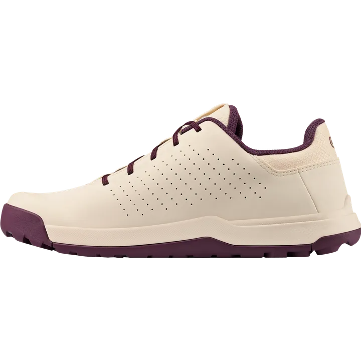 Stamp Trail Lace swan/purple