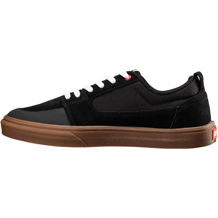 1.0 Flat Shoe