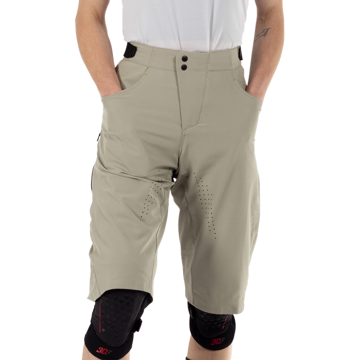 MTB Trail 2.0 Shorts Women cream