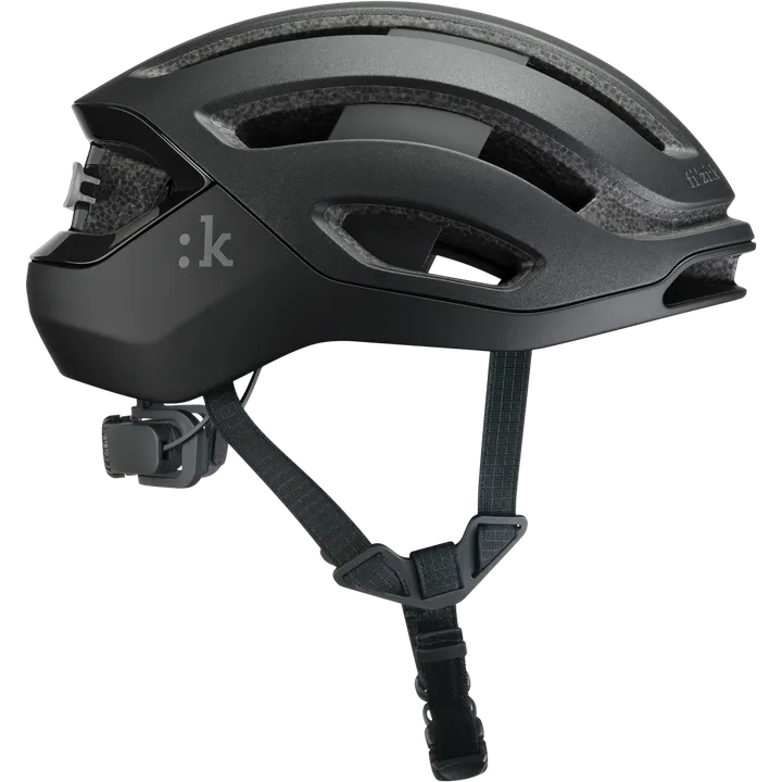 Kudo Helmet + Light schwarz