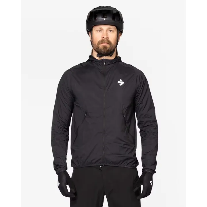 Hunter Hooded Wind Jacket dark red