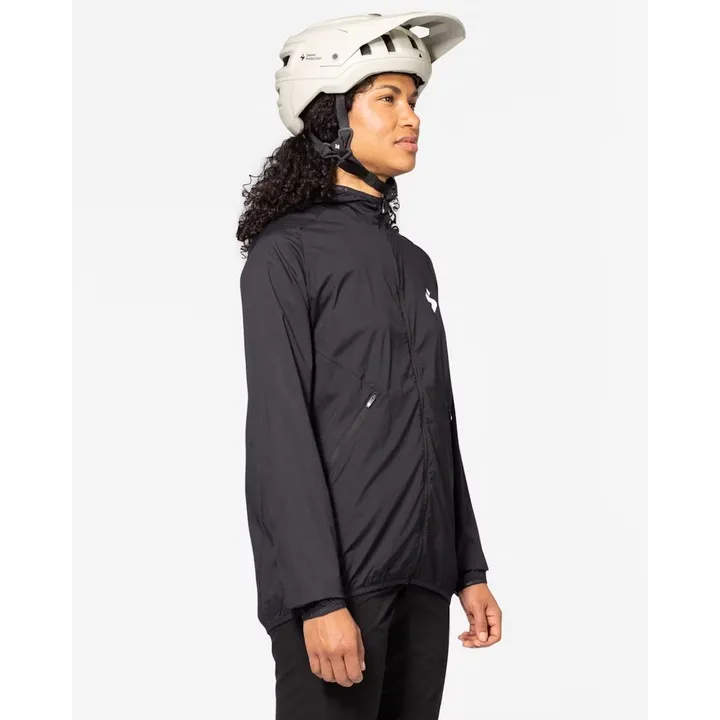 Hunter Hooded Wind Jacket dark red