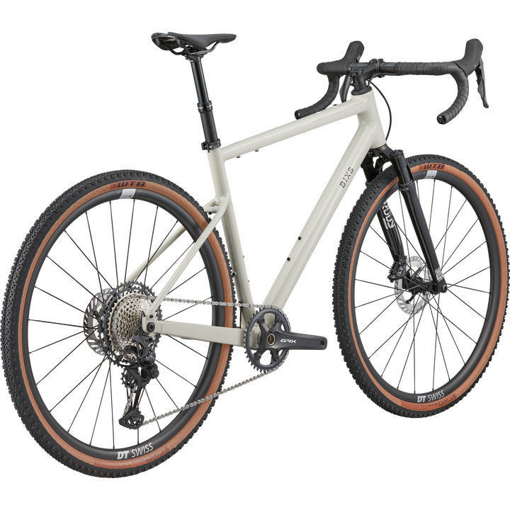 Traverse 1 warm grey