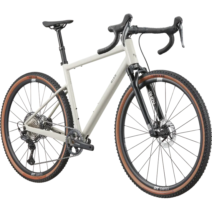 Traverse 1 warm grey
