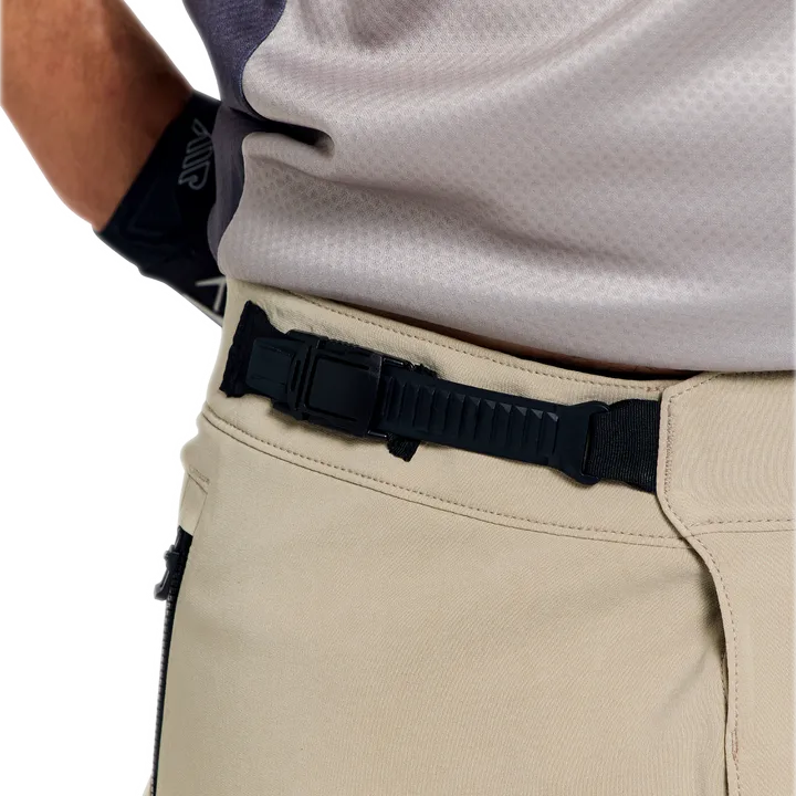Stage Short Shell - Mono beige